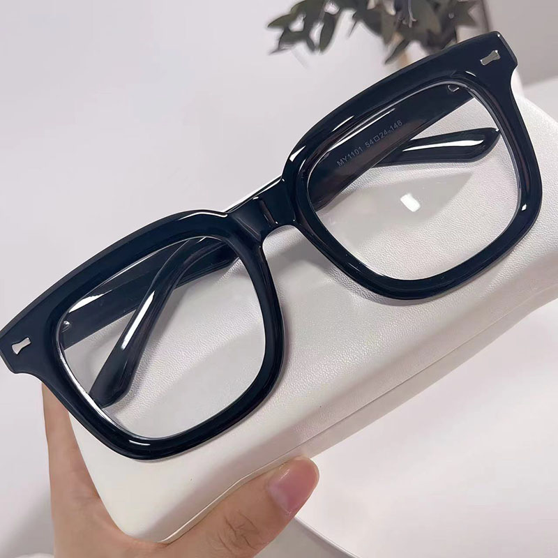 Film Vector Cosplay Kostuum Br - Women Accessories Vector recensie en prijs