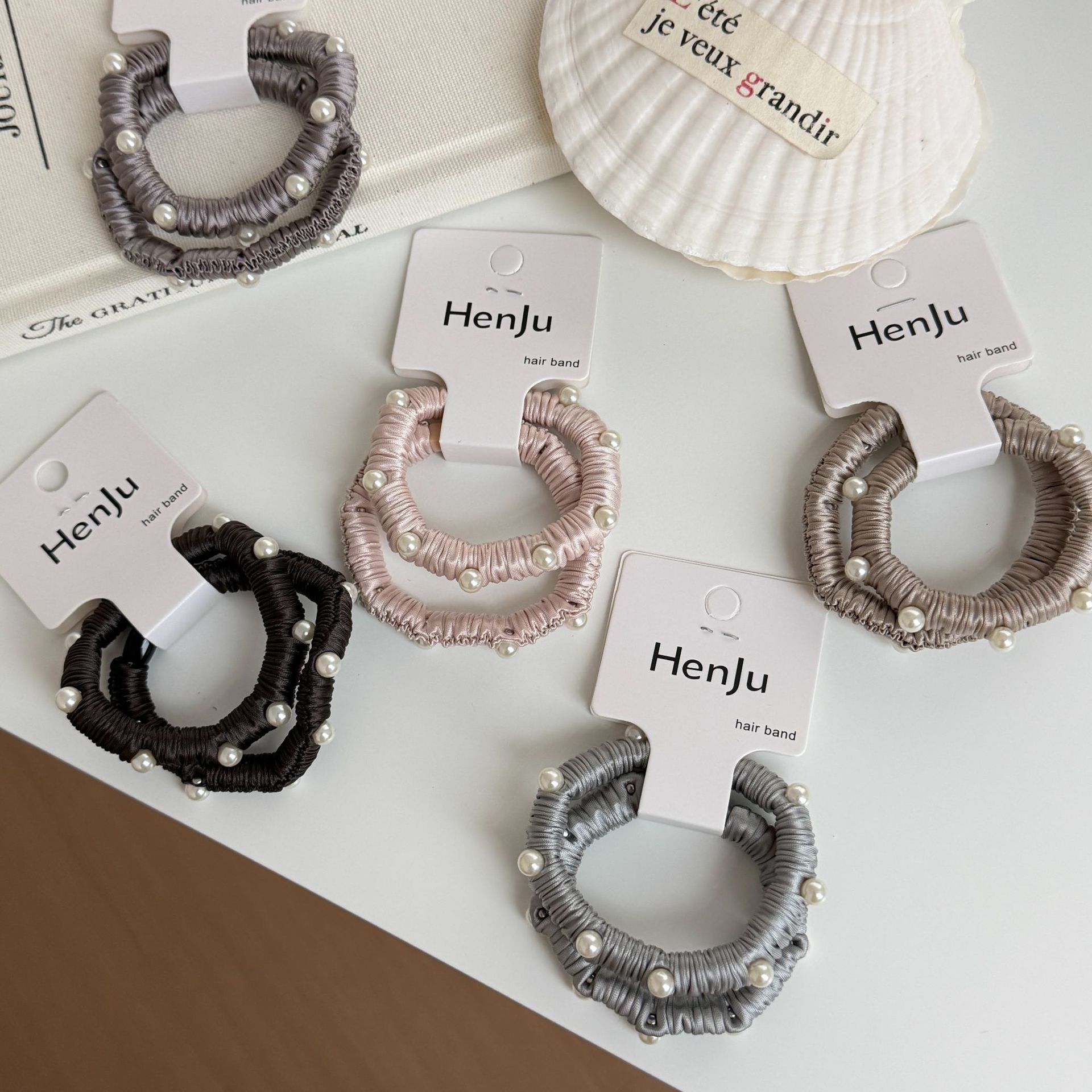 Satijnen haarscrunchies 2-deli - Scrunchie Satin Set recensie en prijs