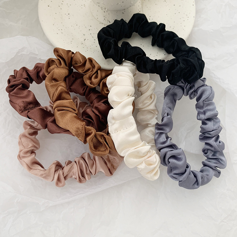 1-set satijnzijde effen kleur  - Scrunchie Satin Set recensie en prijs