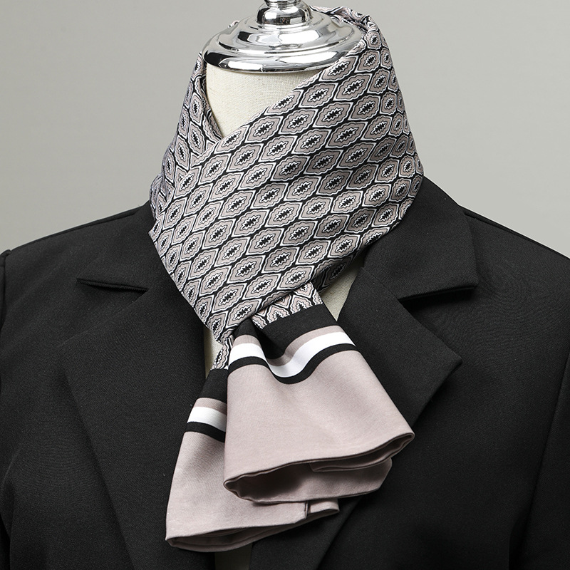 Herensjaal Imitatiezijde Sjaal - Silk Scarf Square recensie en prijs